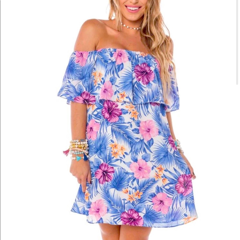 Izzy&Lola+Off Shoulder Dress+ Tropics+Size Large